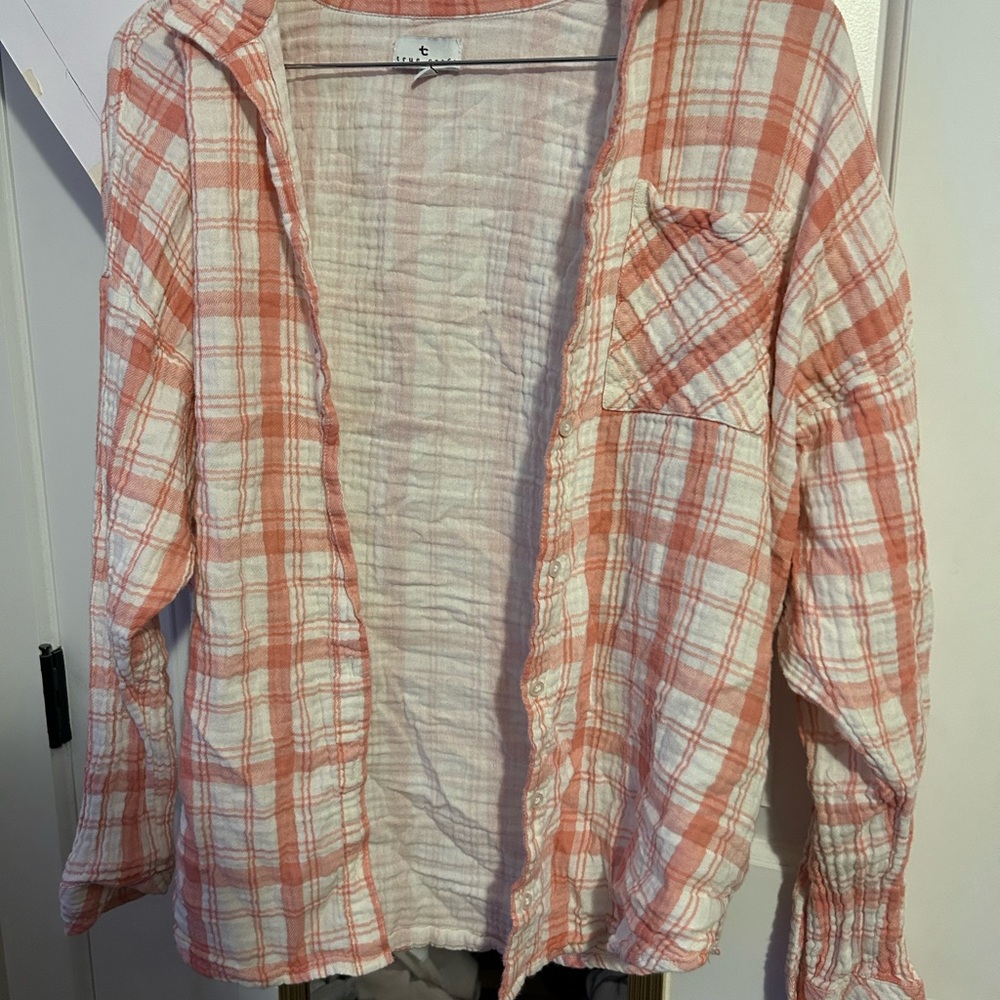 Plaid Button-Up Shirt in Pink and White